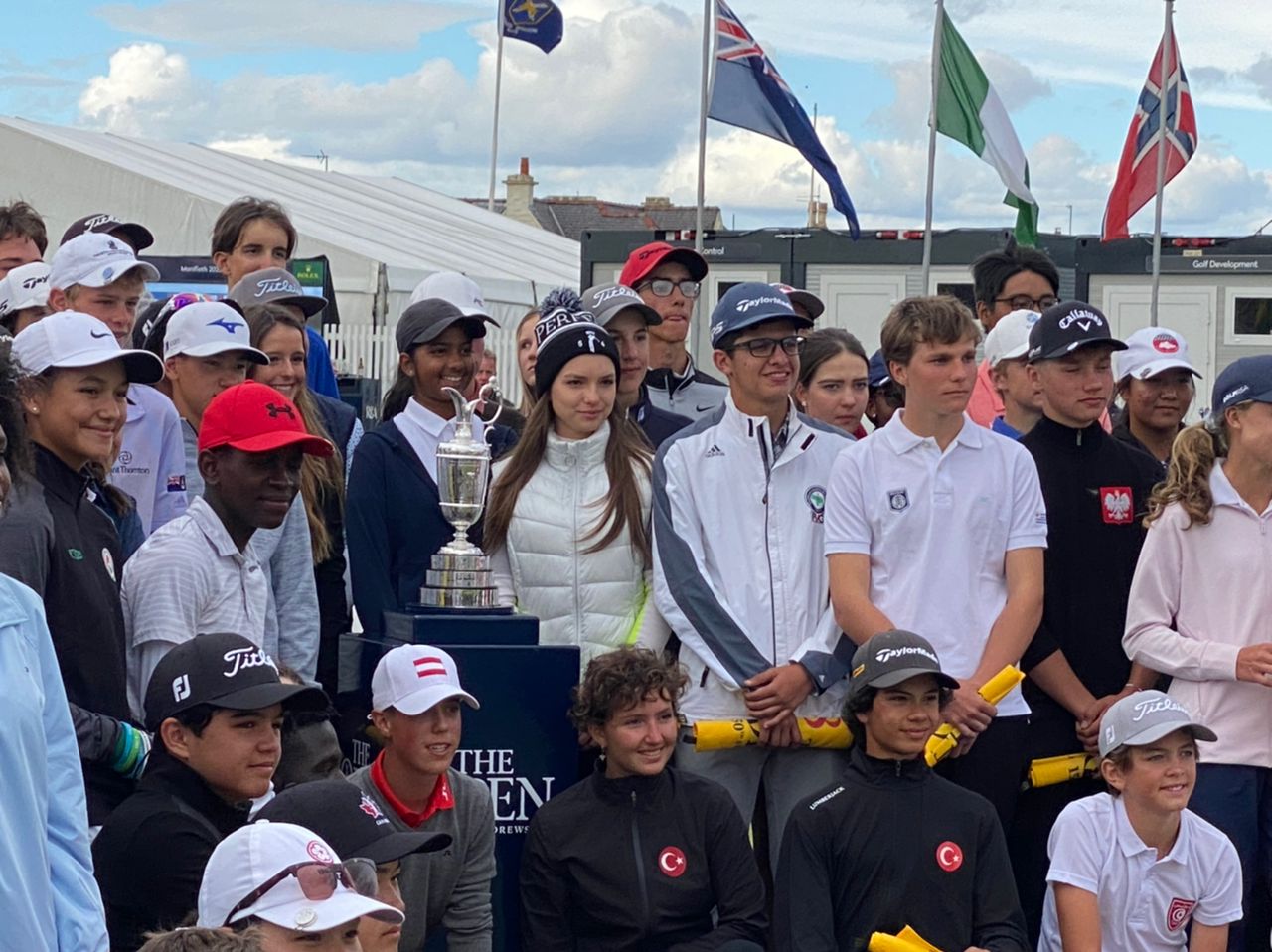 Sebastin Salazar finaliz en Top 50 del Jr Open Championship