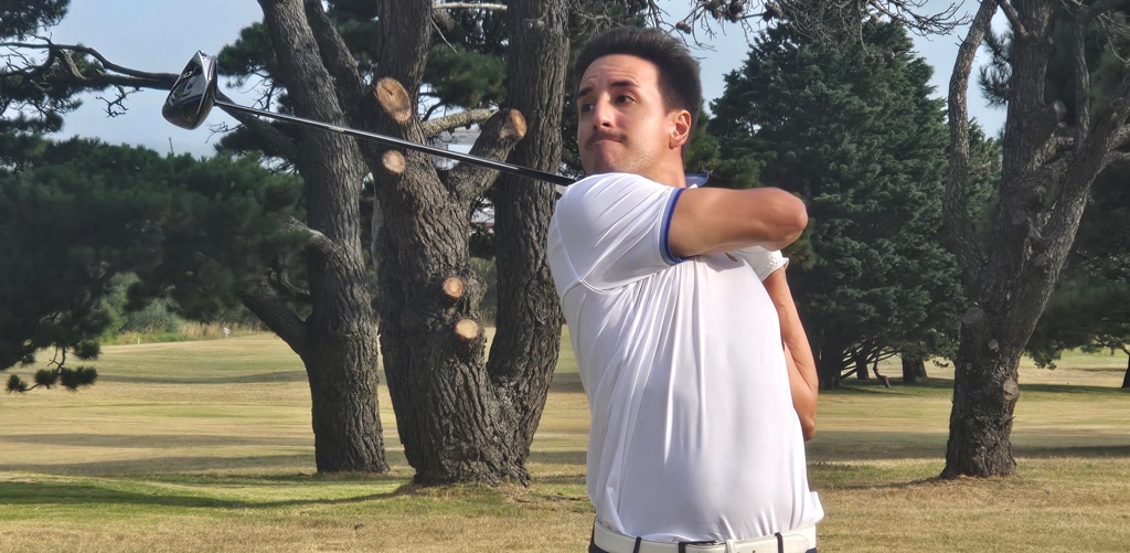 Báez, con cuatro de ventaja rumbo a la definición